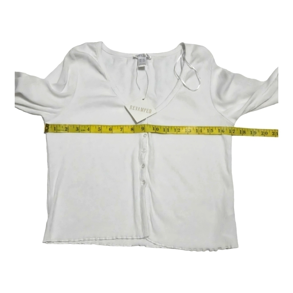 Revamped Longsleeve Cropped Top Size XL - Picture 5 of 7